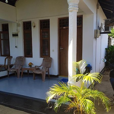 Aaliya Bay Hotel Arugam Bay Exterior photo